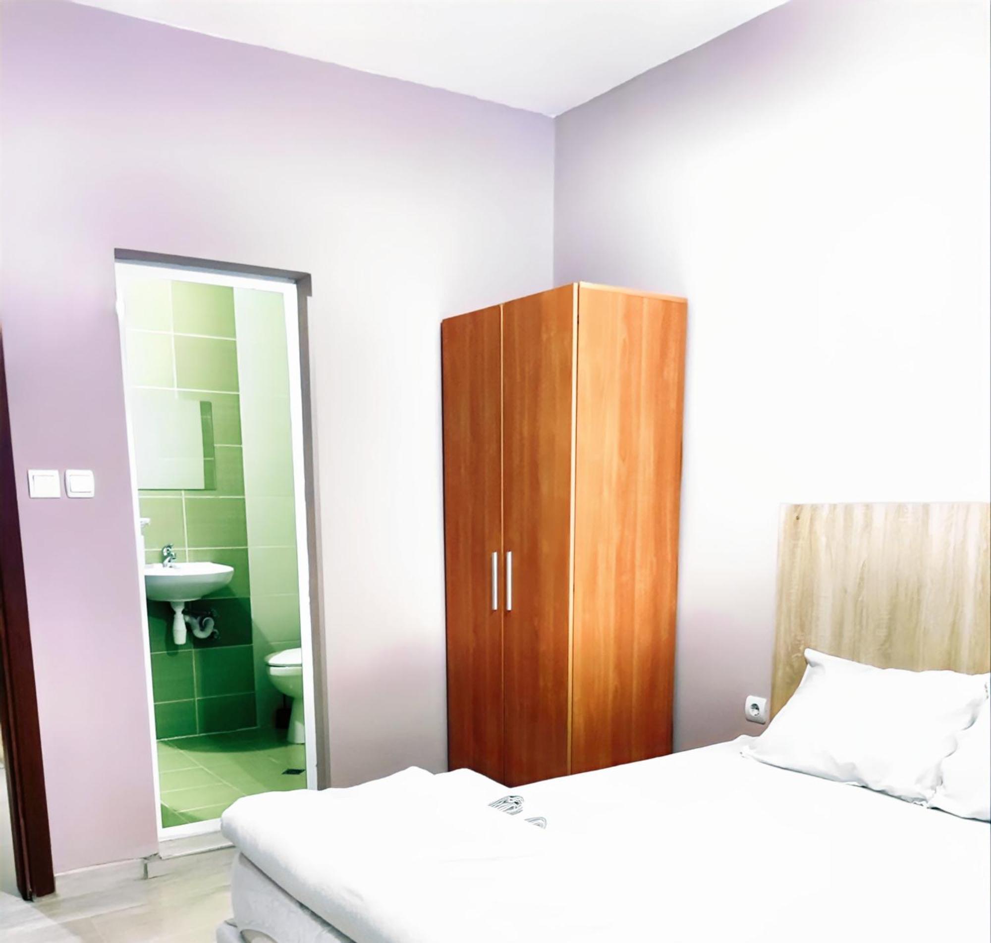 Pleven Rooms Bagian luar foto