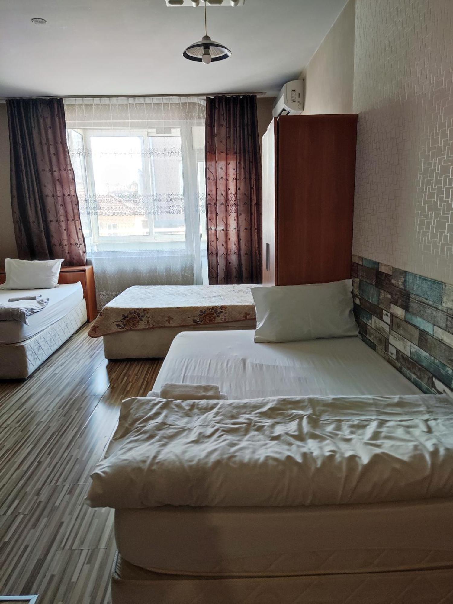 Pleven Rooms Bagian luar foto